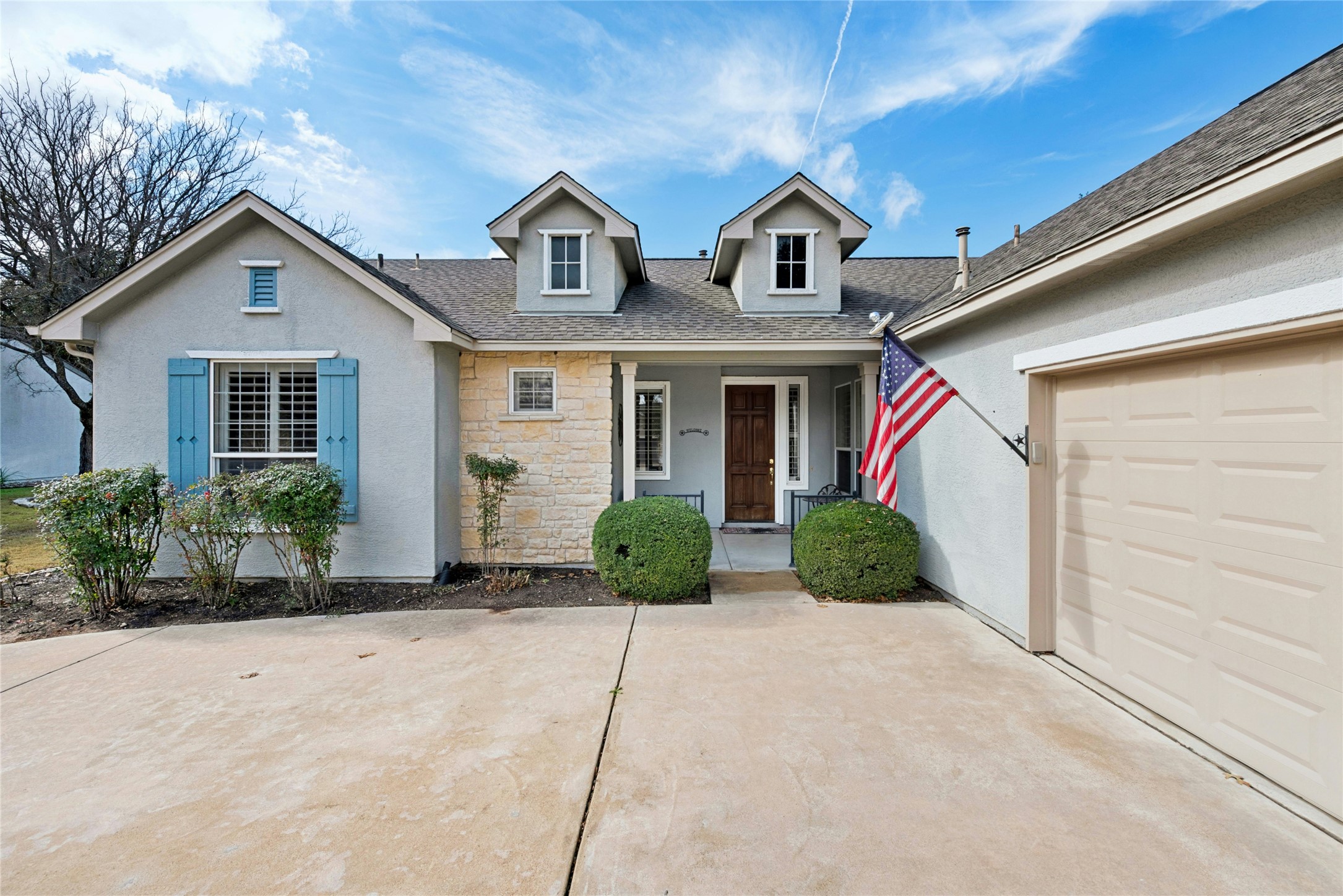 206 Scurry Pass — photo