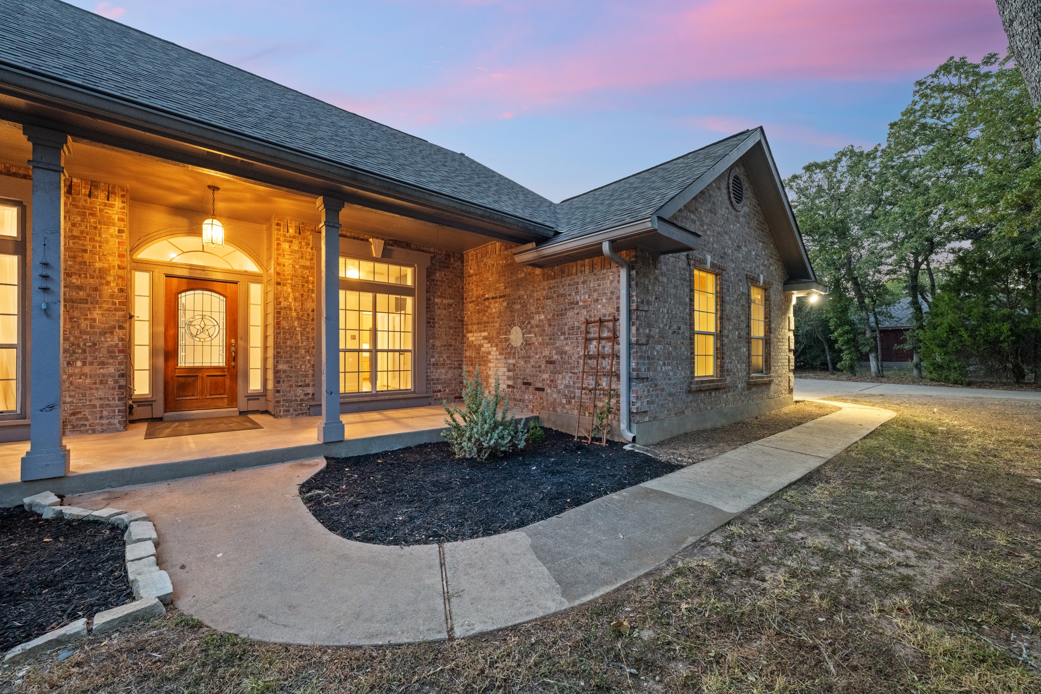 182 Elm Wood Dr — photo