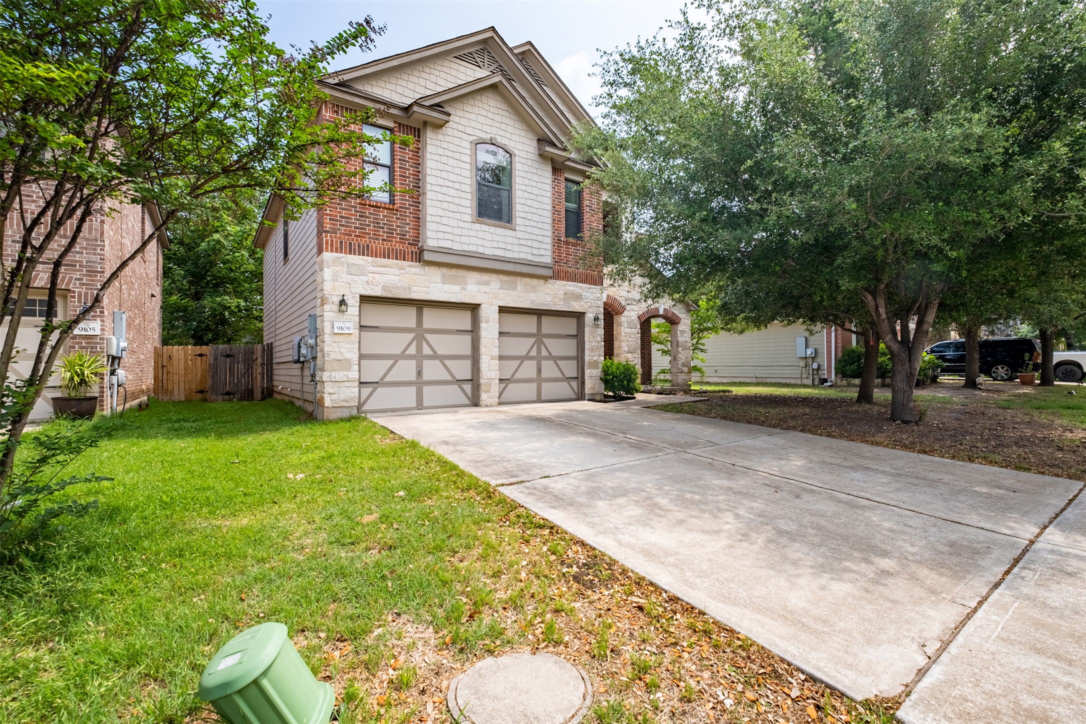 9109 Ipswich Bay Dr — photo