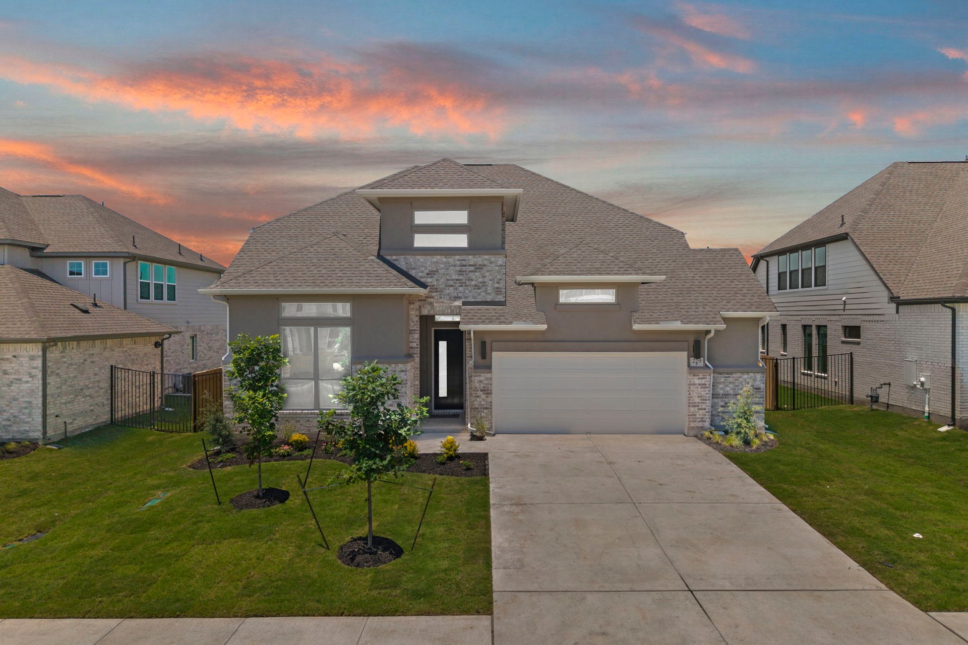 229 Pacific Grove Cir — photo
