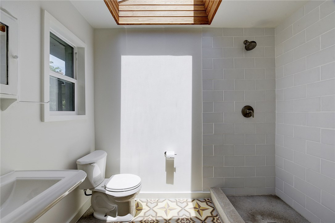 4804 Menchaca Road, Austin, TX 78745 — photo 3