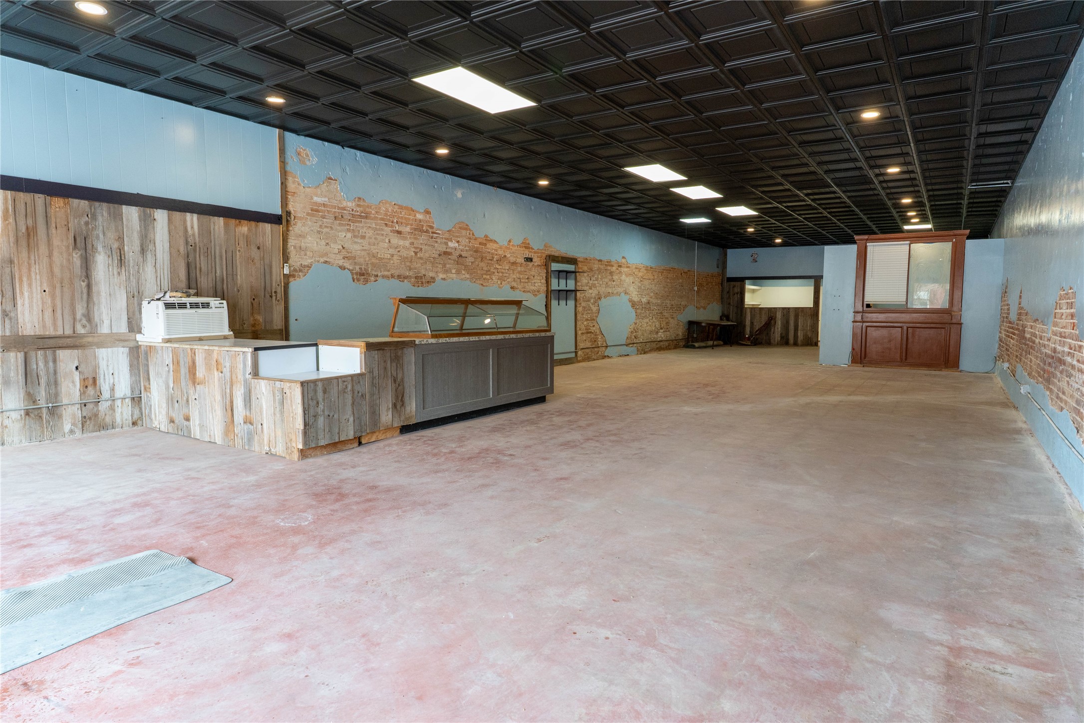 110 E Clark Street E, Bartlett, TX 76511 — photo 3