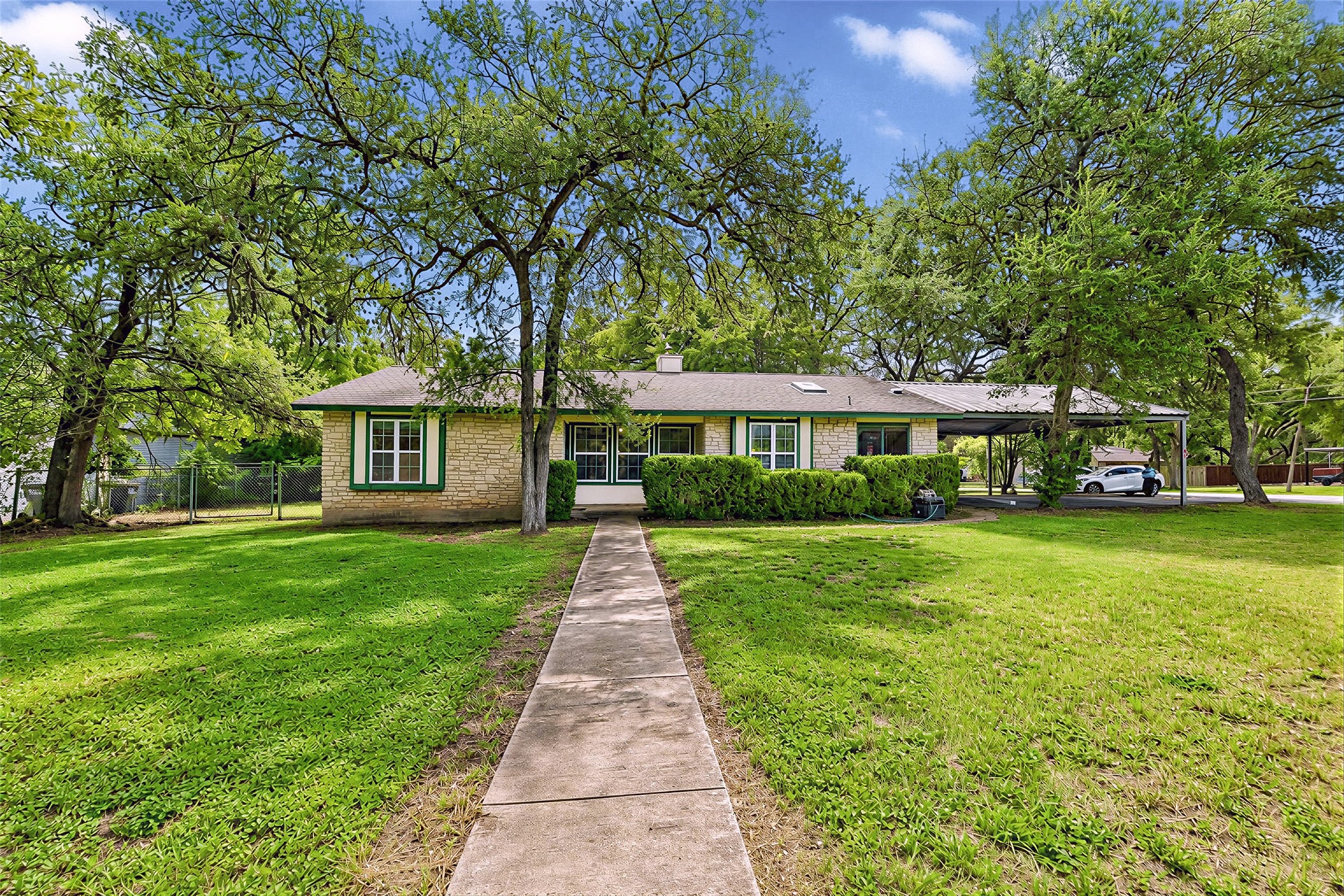 12715 Crystal Creek Dr — photo