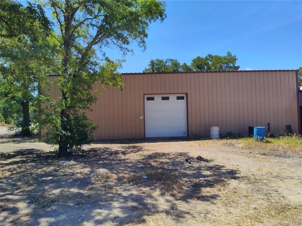 19219 Hog Eye Rd — photo