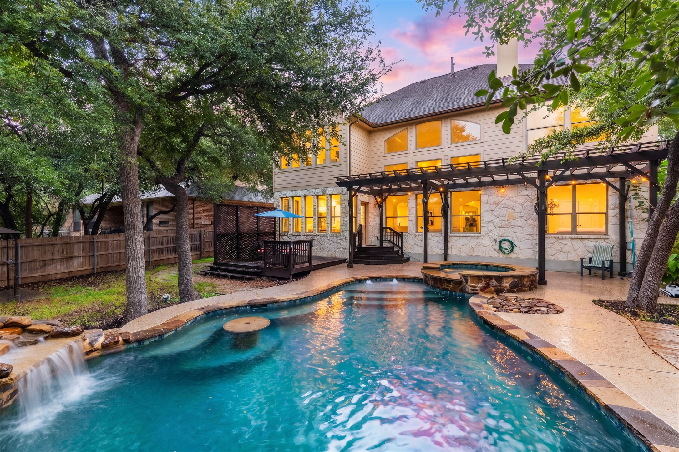 2709 Deep River Cir — photo
