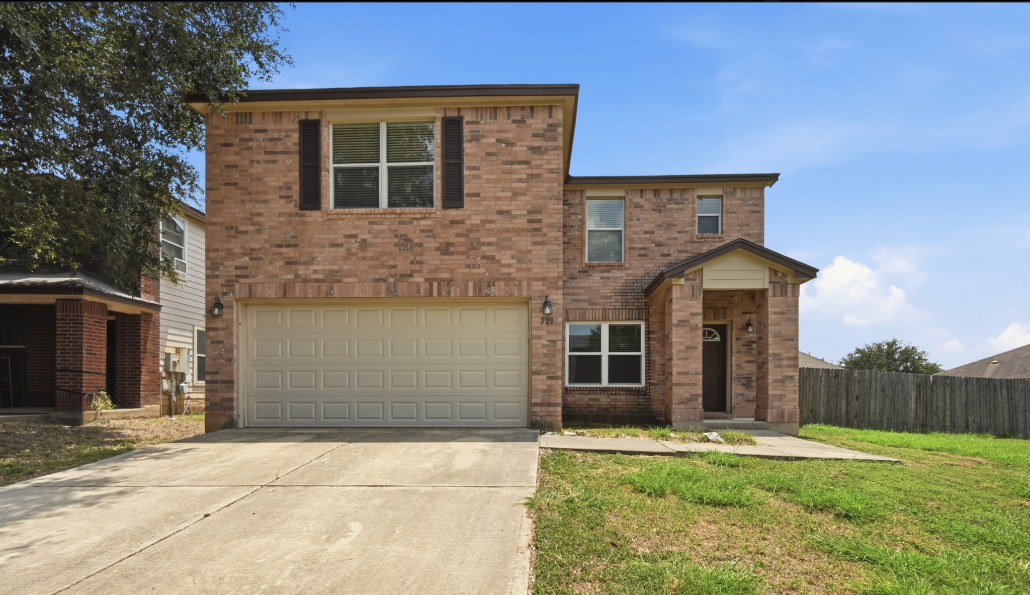 229 Capistrano Dr — photo