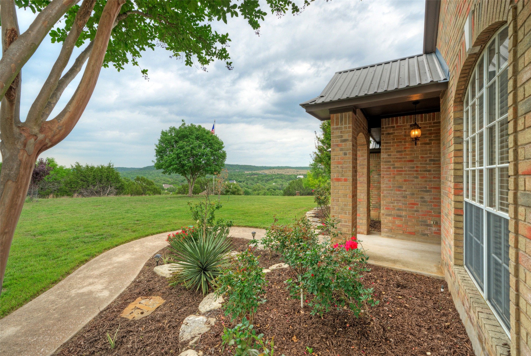 511 Chaneys Crossing, Bertram, TX 78605 — photo 3