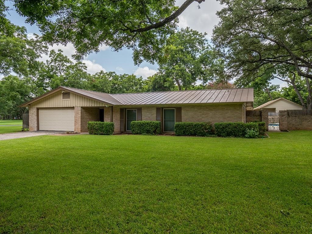 11905 Mustang Chase Dr — photo