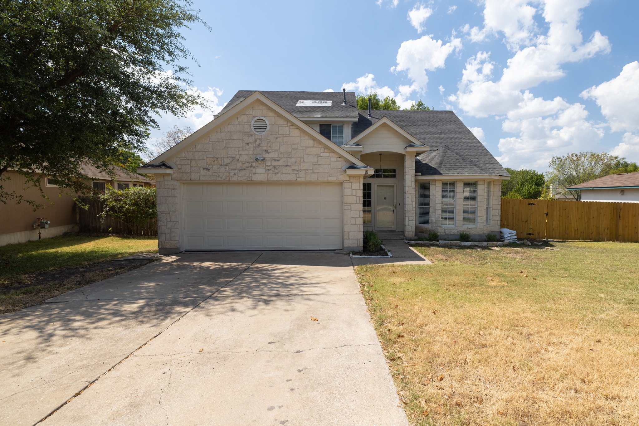 18 Azalea Dr — photo