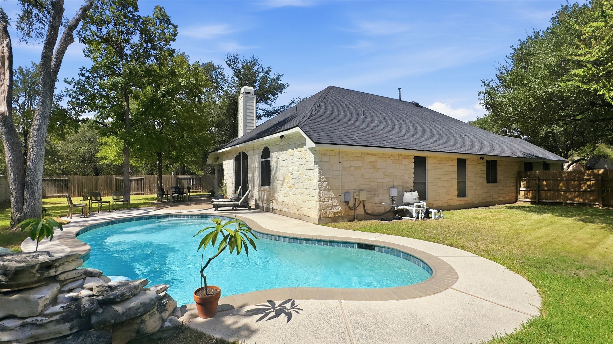 4605 Eagle Feather Drive, Austin, TX 78735 — photo 3
