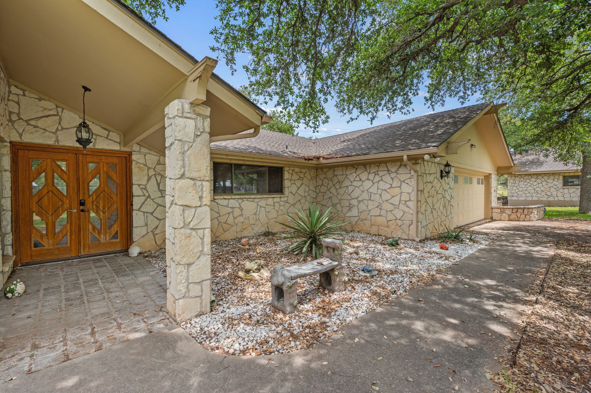 109 Sunset Cir — photo
