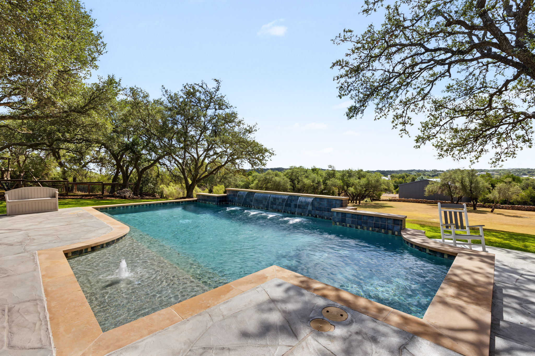 607 Bending Oak Dr — photo