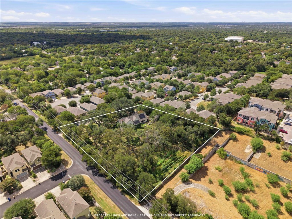 2907 Cameron Loop — photo