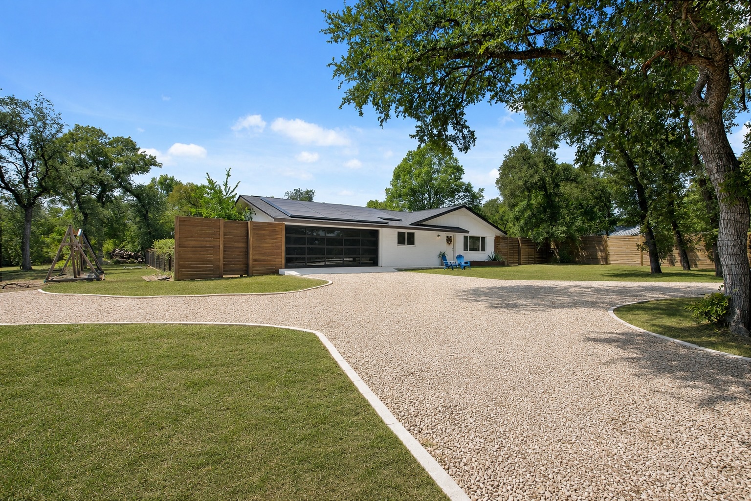 9110 Chisholm Ln — photo
