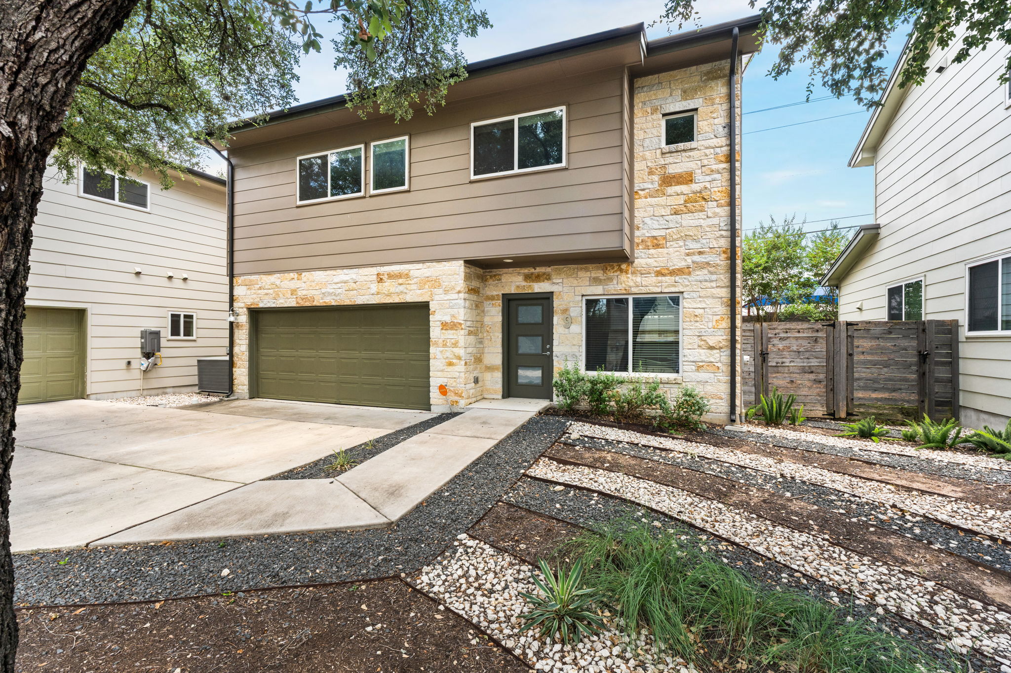 6800 Menchaca Road #9, Austin, TX 78745 — photo 2