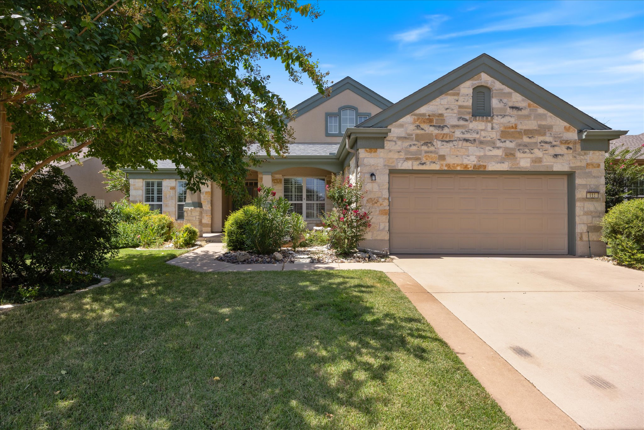 111 Whirlwind CV — photo