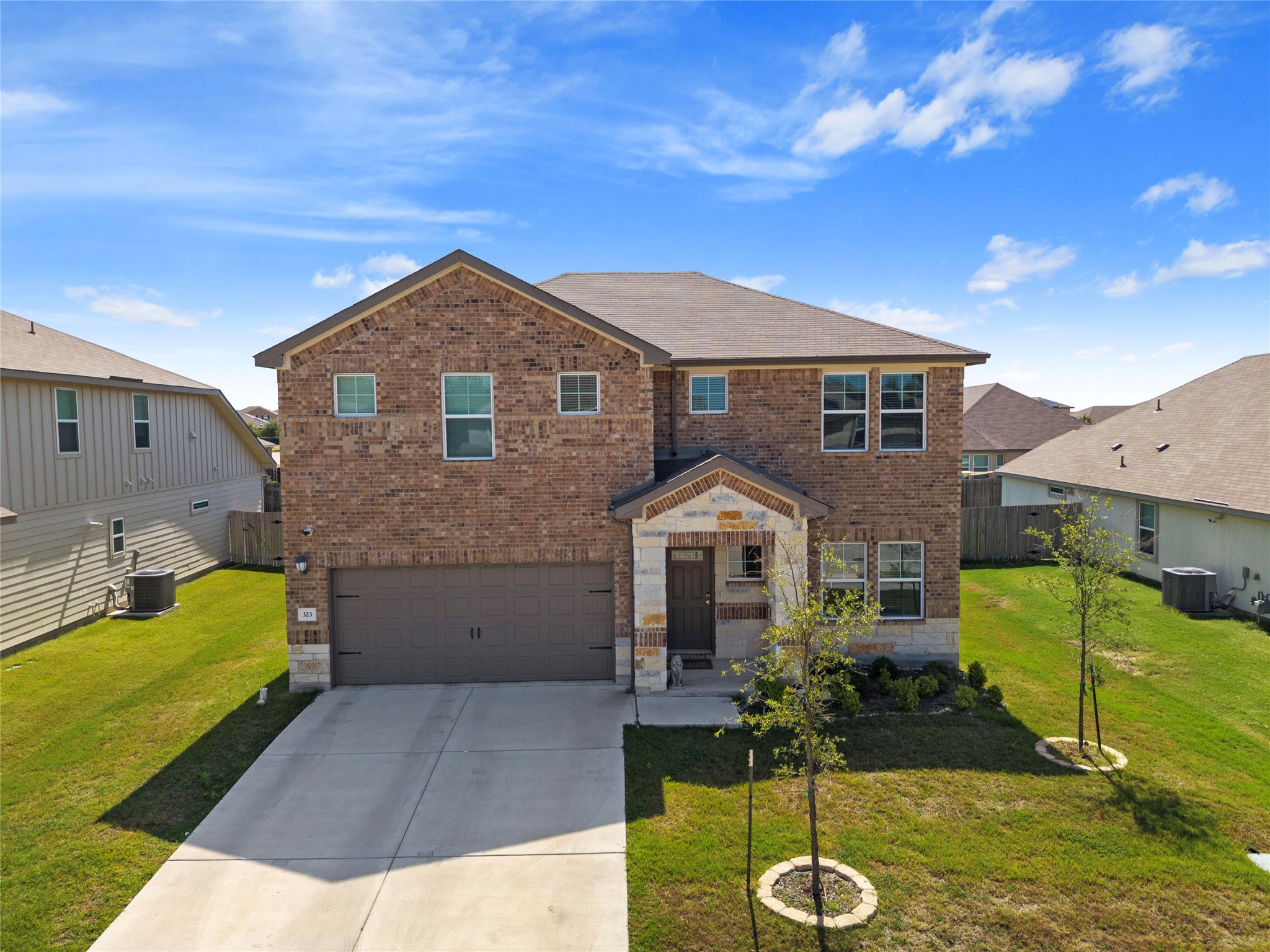 323 Windy Reed Road, Hutto, TX 78634 — photo 2