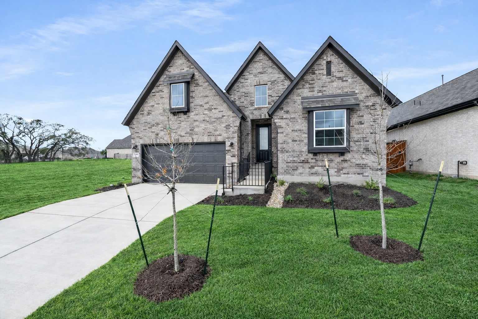 108 Country Cat Ln — photo