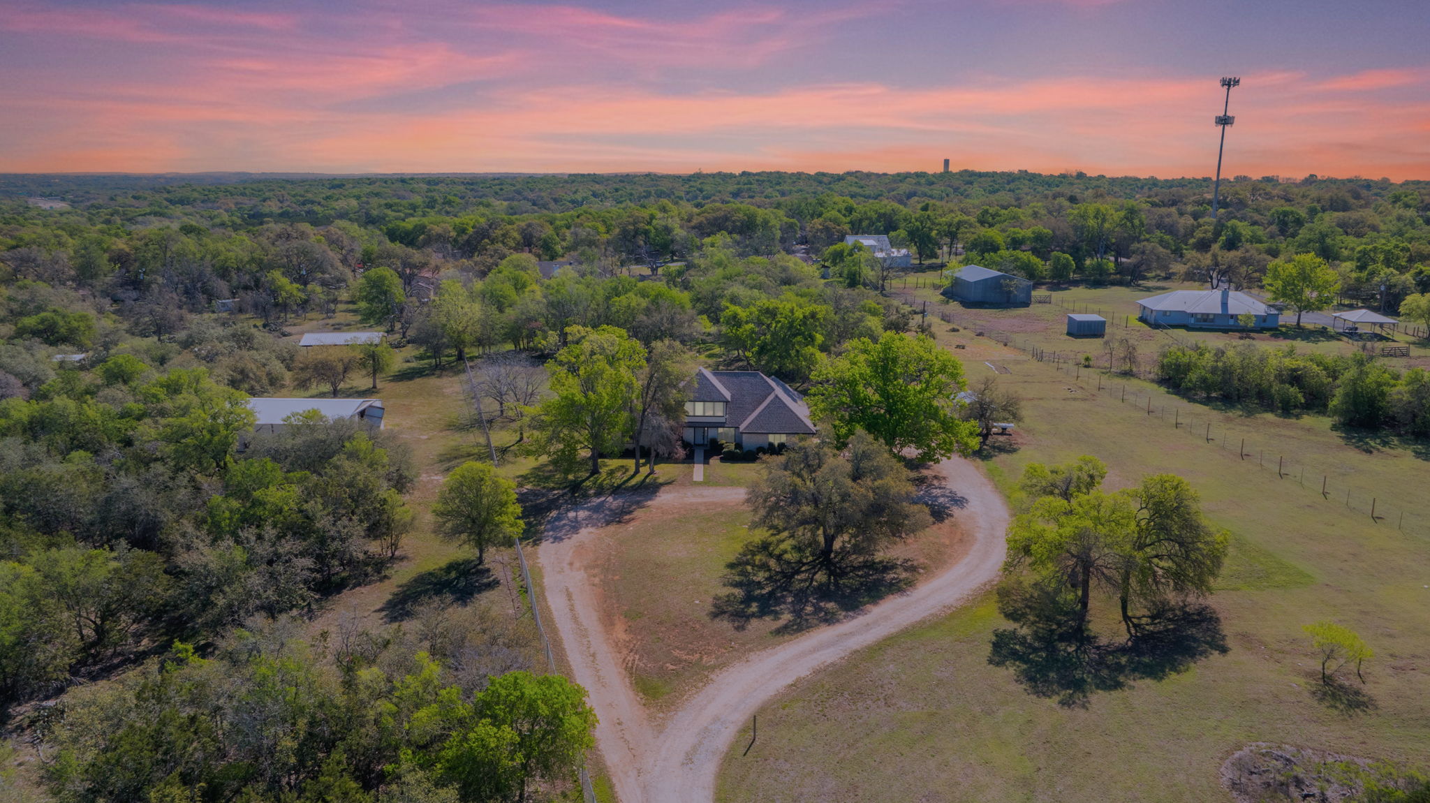 28 Country Oaks Dr — photo