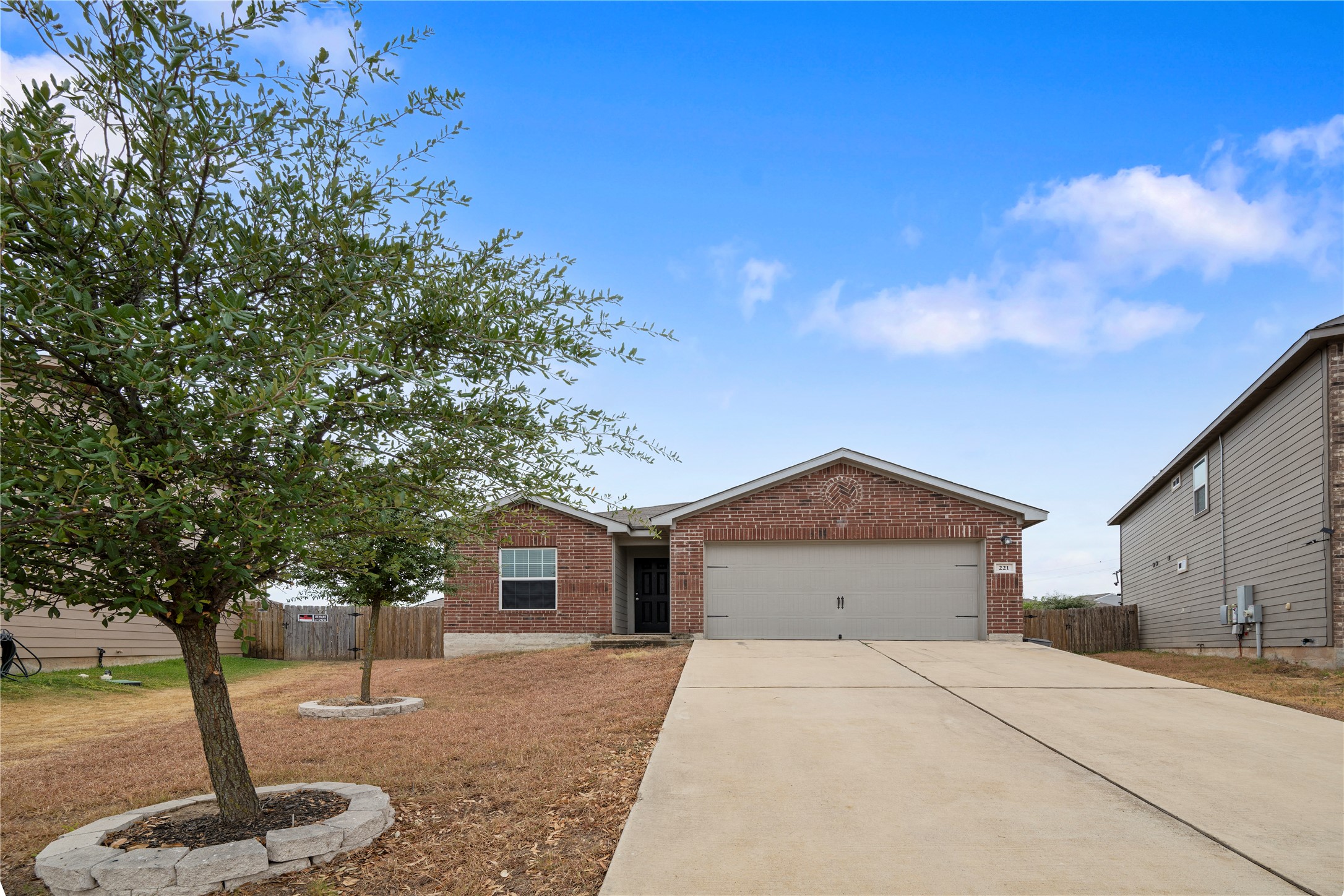 221 Koontz Loop, Jarrell, TX 76537 — photo 2