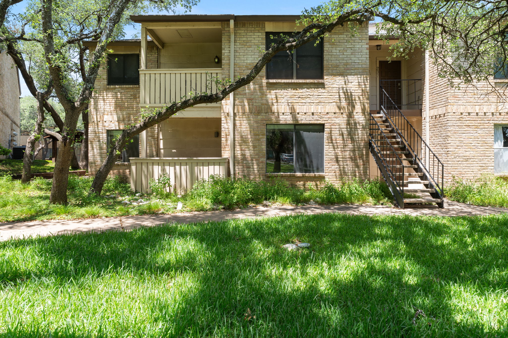 8210 Bent Tree Rd 138 — photo