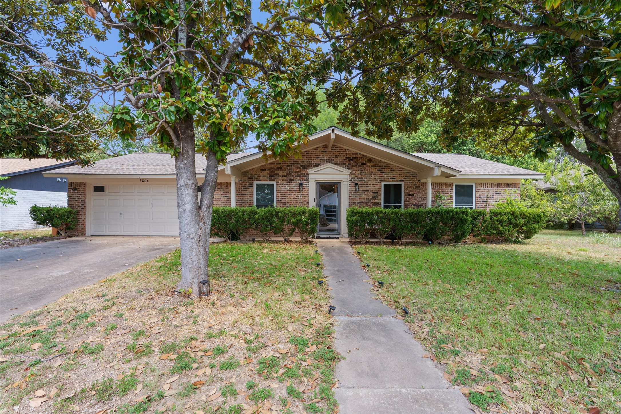 5806 Whitebrook Dr — photo