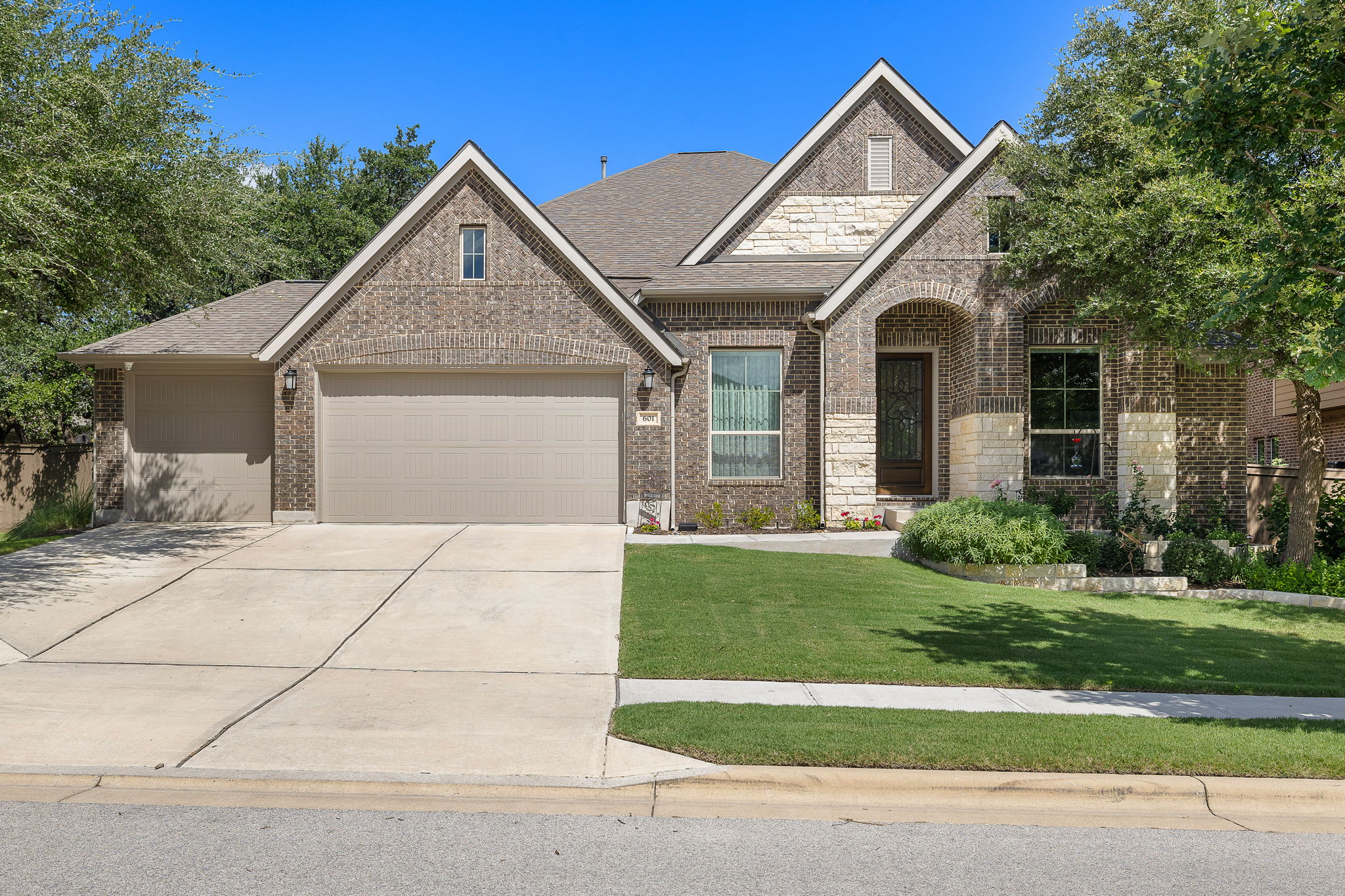 601 Judge Fisk Dr — photo