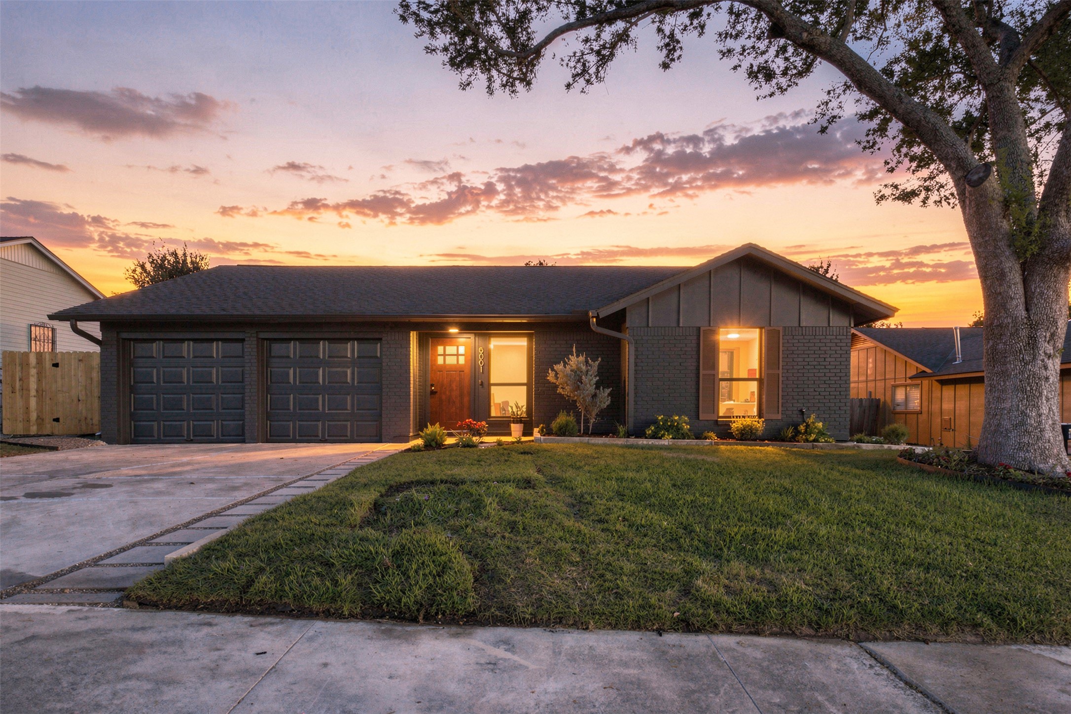 5001 Bundyhill Dr — photo
