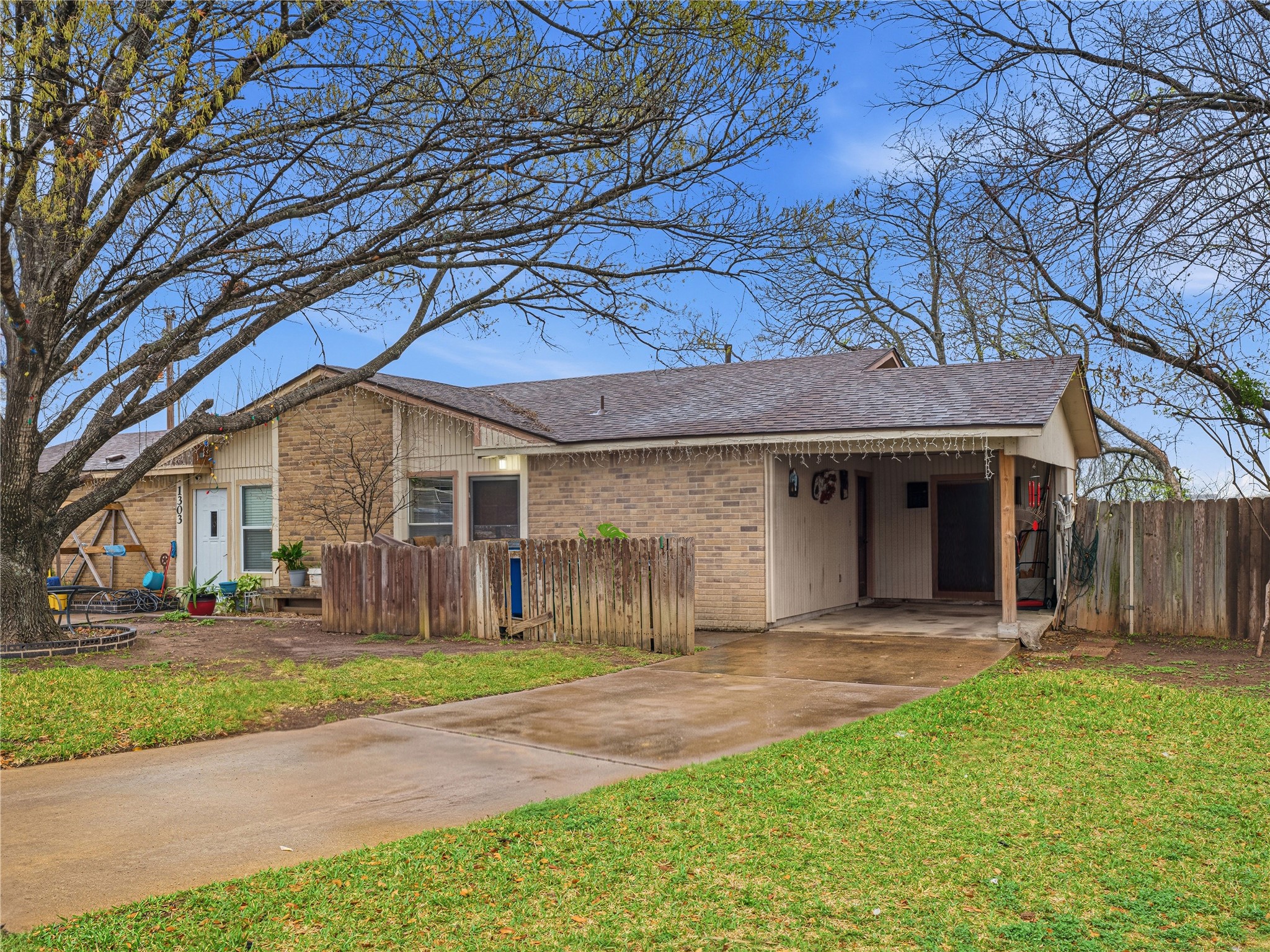 1301 McKie CV — photo