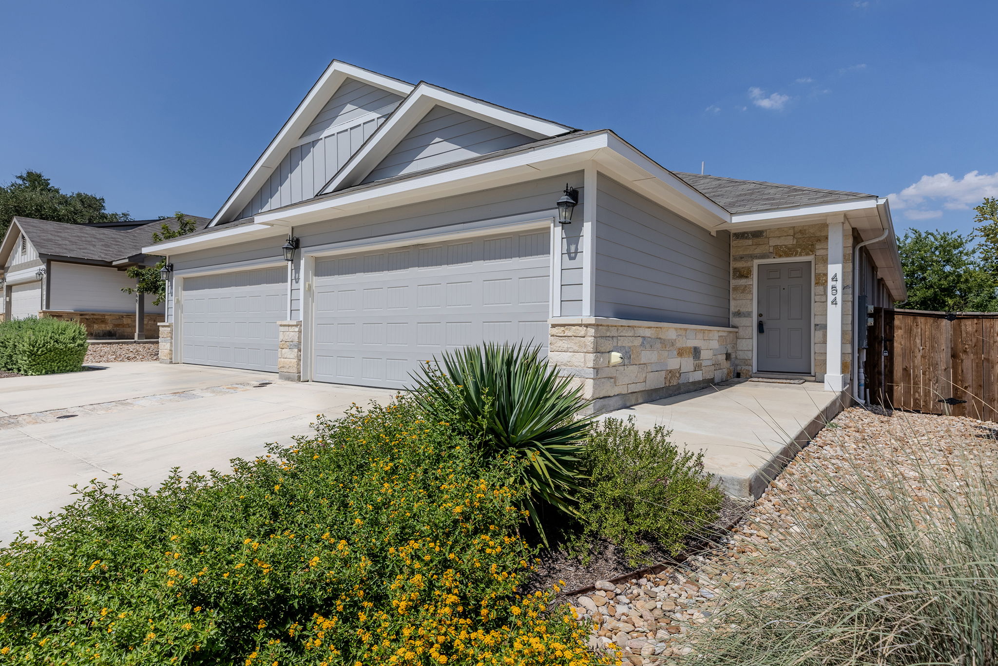 454 Parkline Dr 33B — photo