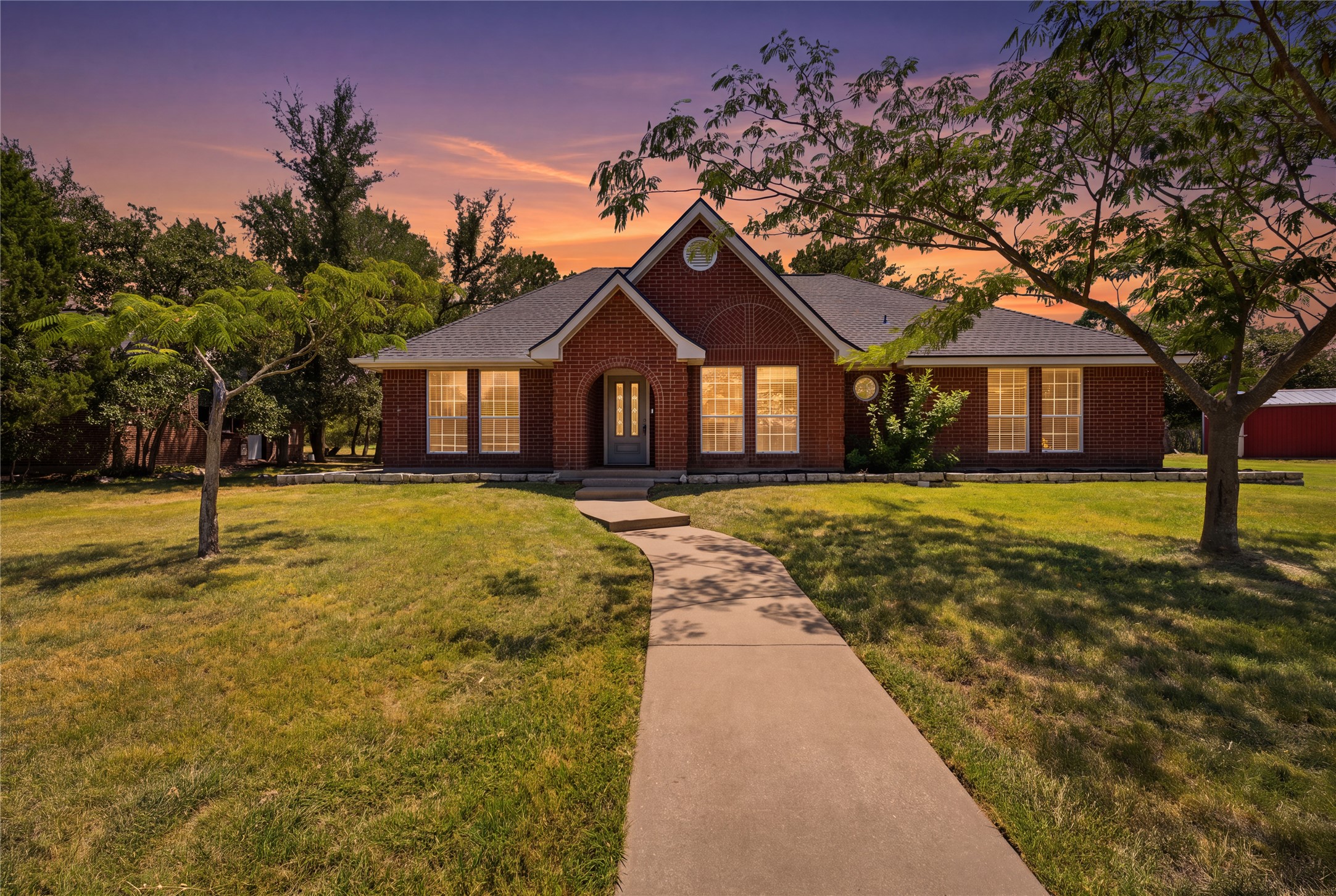8221 Mountain Dr — photo