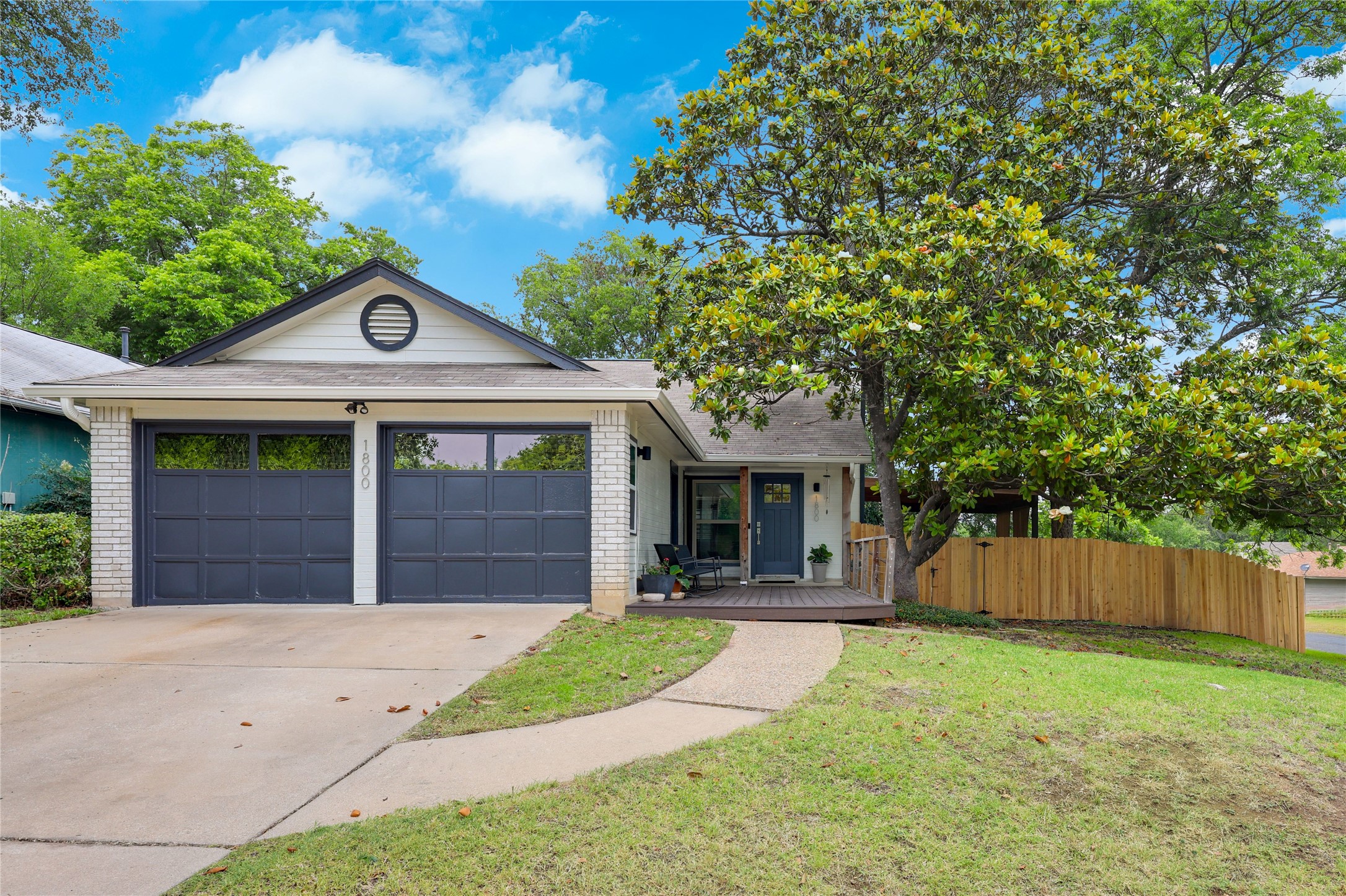 1800 Rainy Meadows Dr — photo
