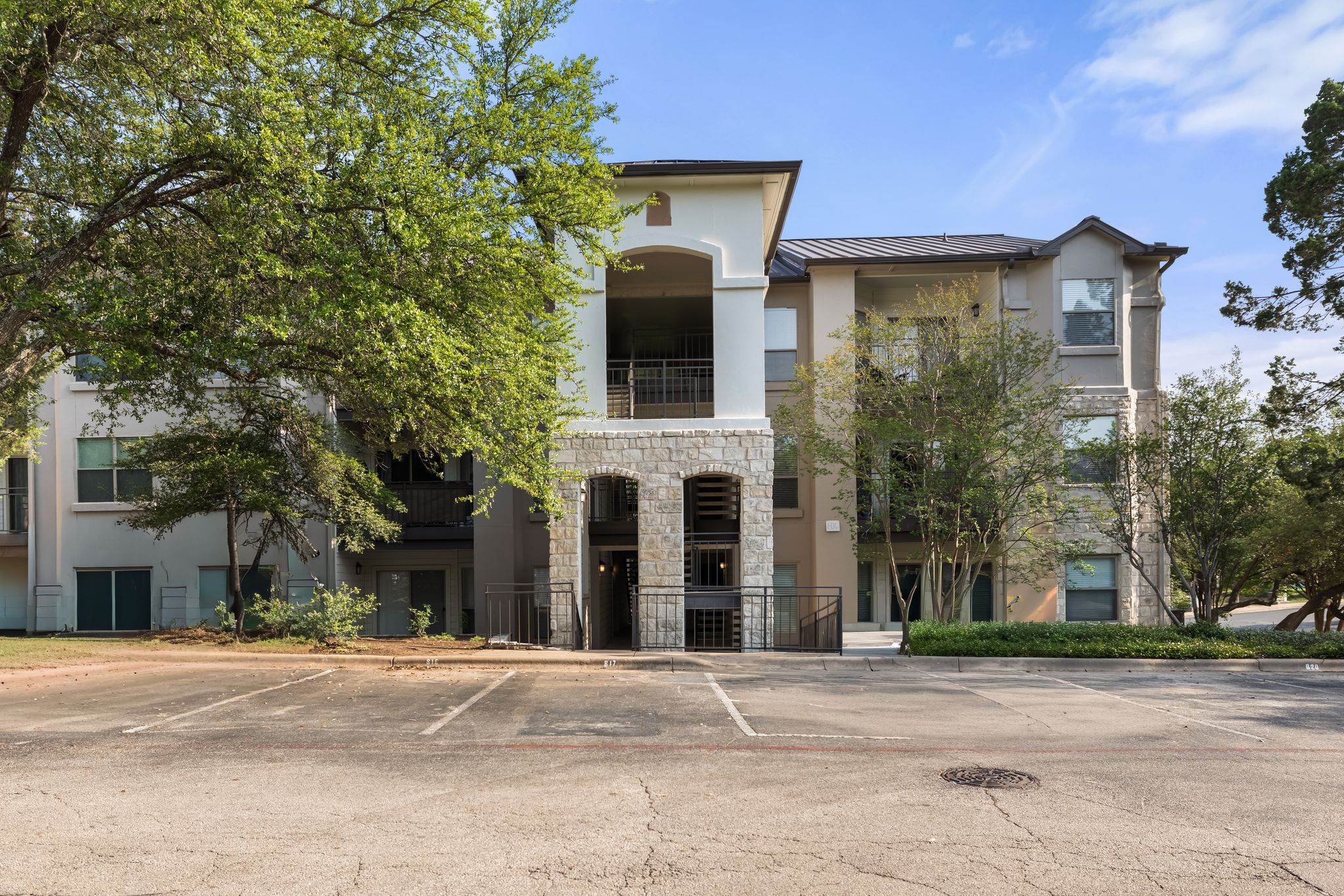 6000 Shepherd Mountain CV 219 — photo