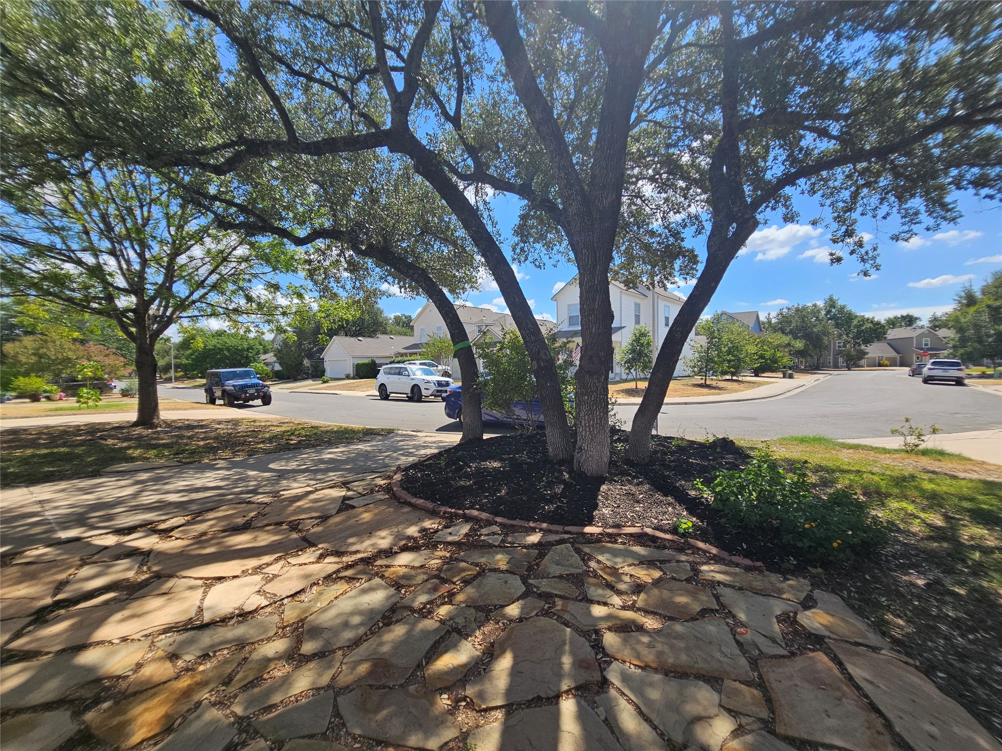 1320 E 3rd Street, Georgetown, TX 78626 — photo 2