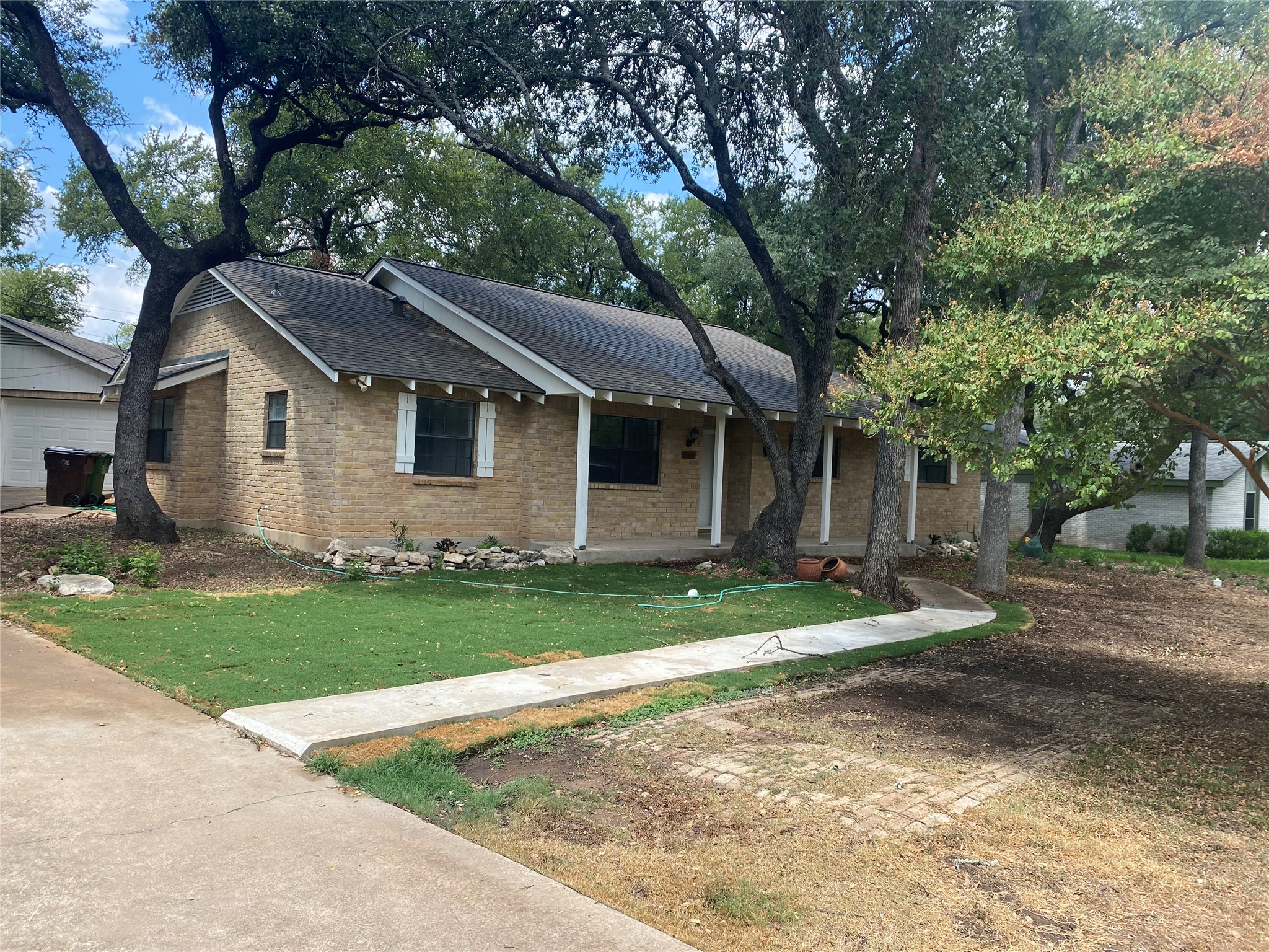 13002 Cedarhurst Cir — photo