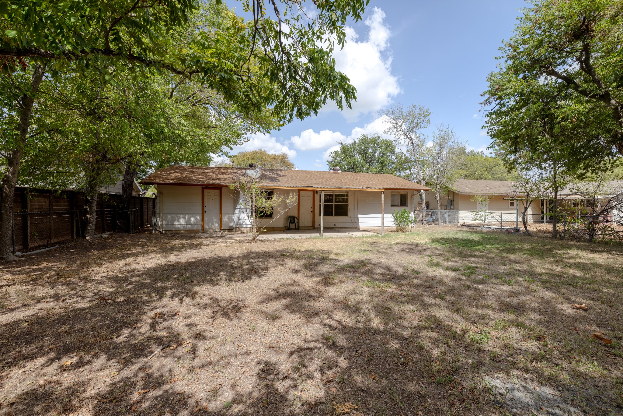 211 E Lisa Drive, Austin, TX 78752 — photo 3