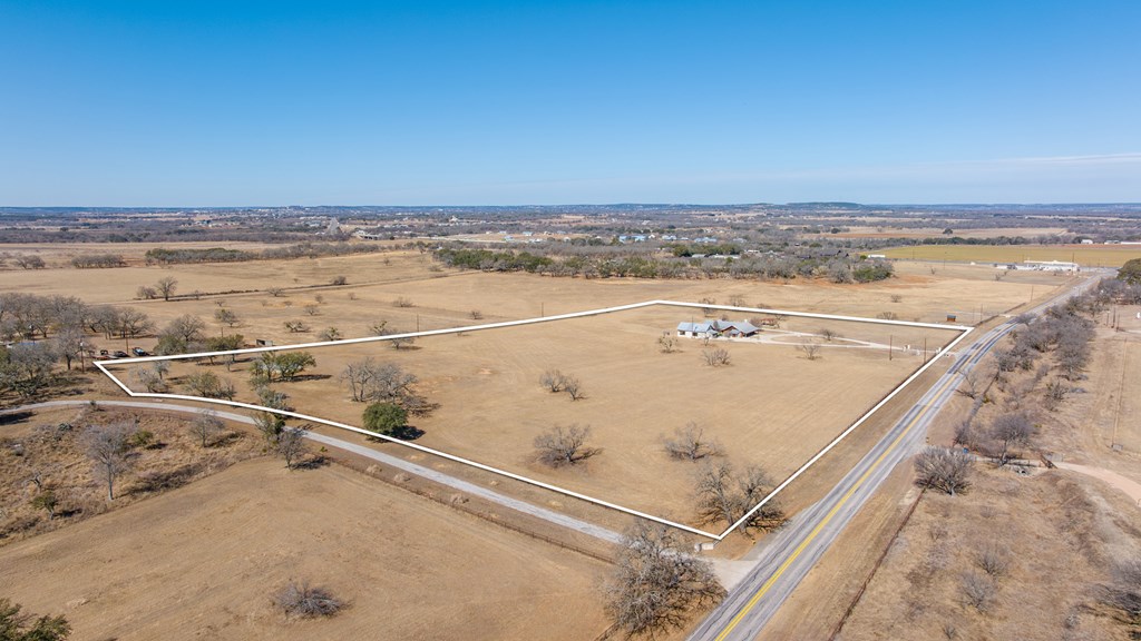 394 Ranch Rd 1376 Road, Fredericksburg, TX 78624 — photo 2