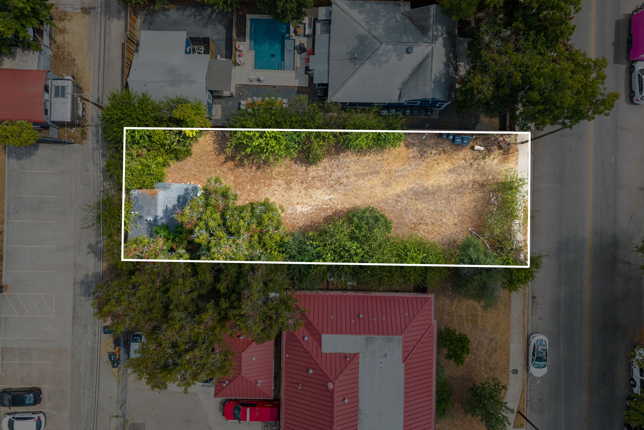 1906 E 2nd Street, Austin, TX 78702 — photo 2