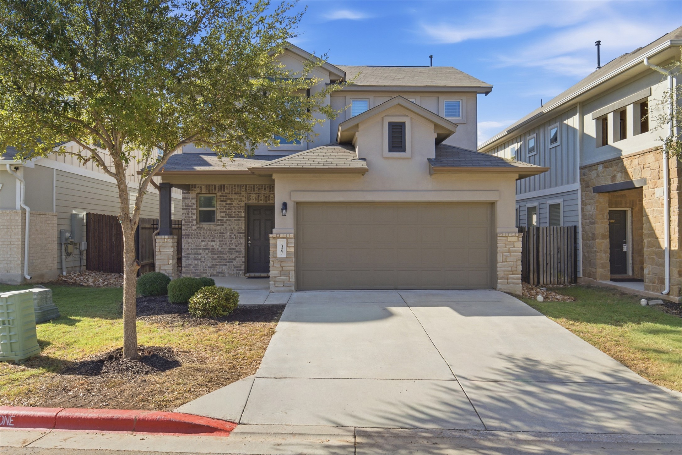 1307 Falconer Way 81 — photo