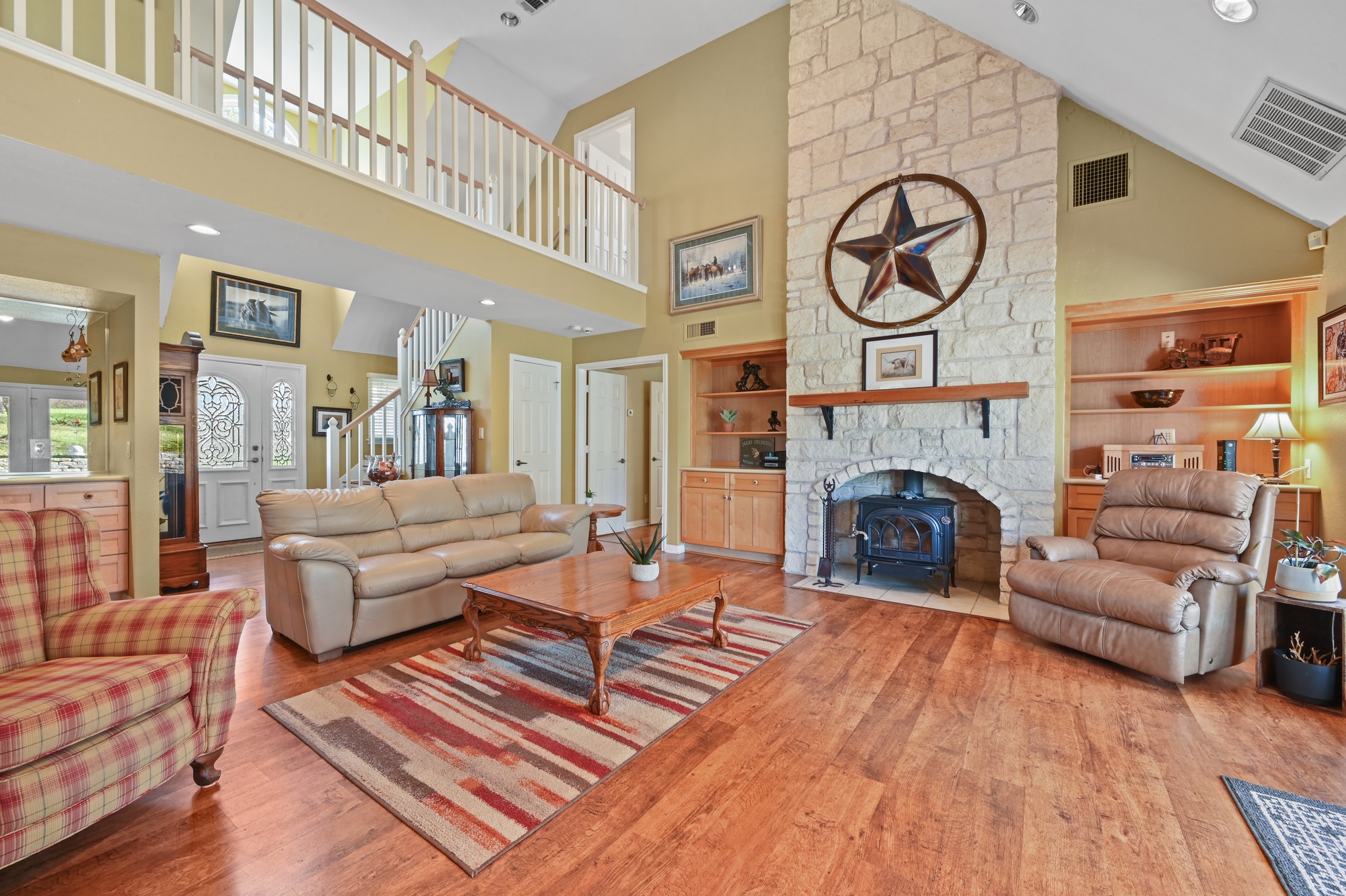 24415 Singleton Bend Road E, Marble Falls, TX 78654 — photo 2