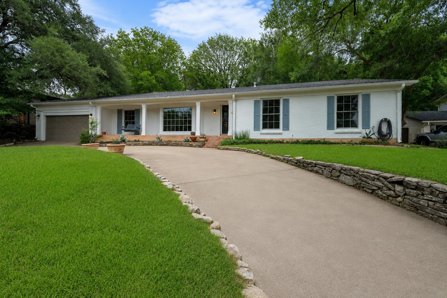 3405 Cascadera Dr — photo