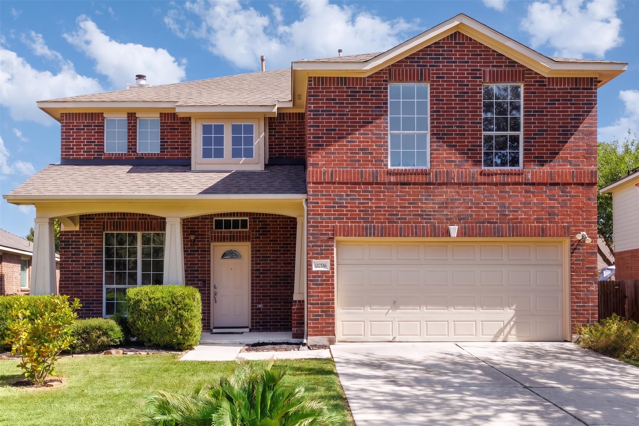 20516 Farm Pond Ln — photo