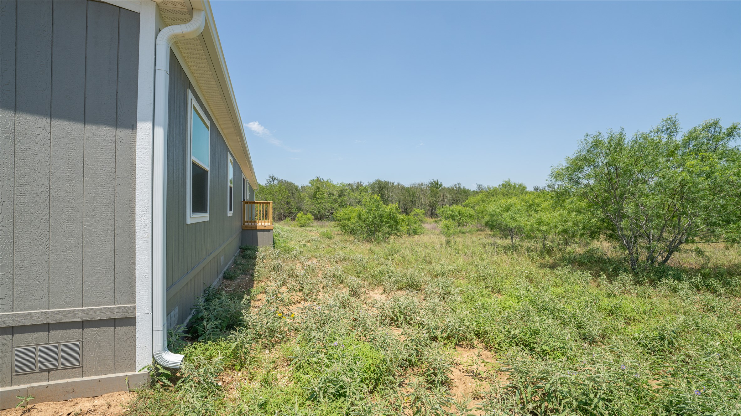 1121 Callihan Road, Luling, TX 78648 — photo 3