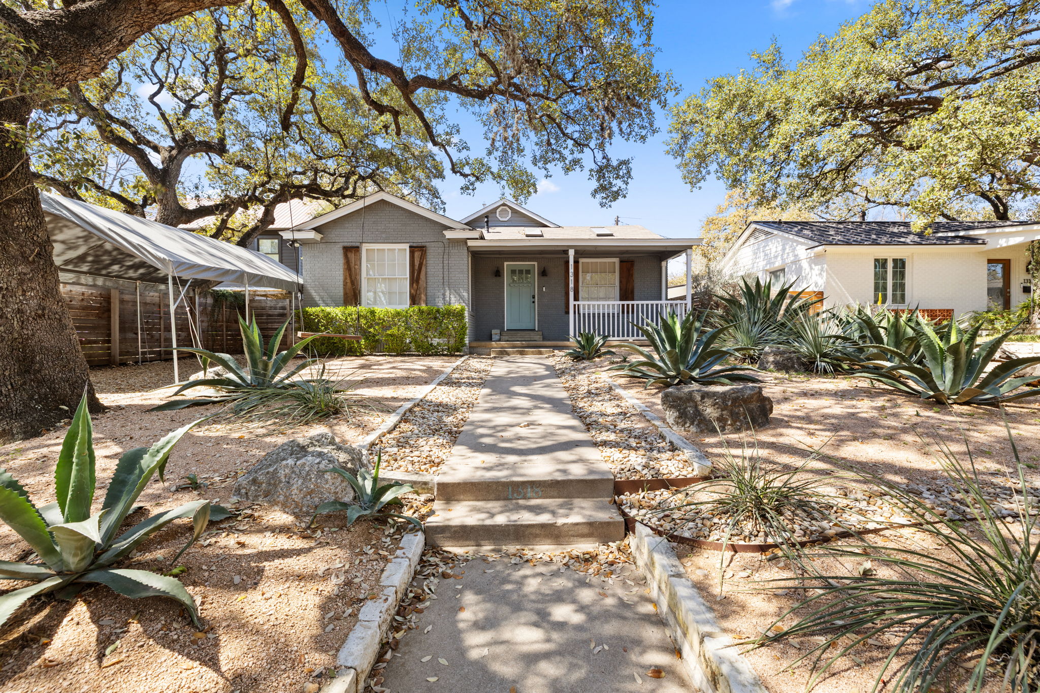 1318 Bonham Ter — photo