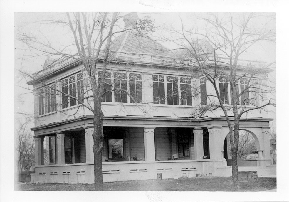503 Talbot St — photo