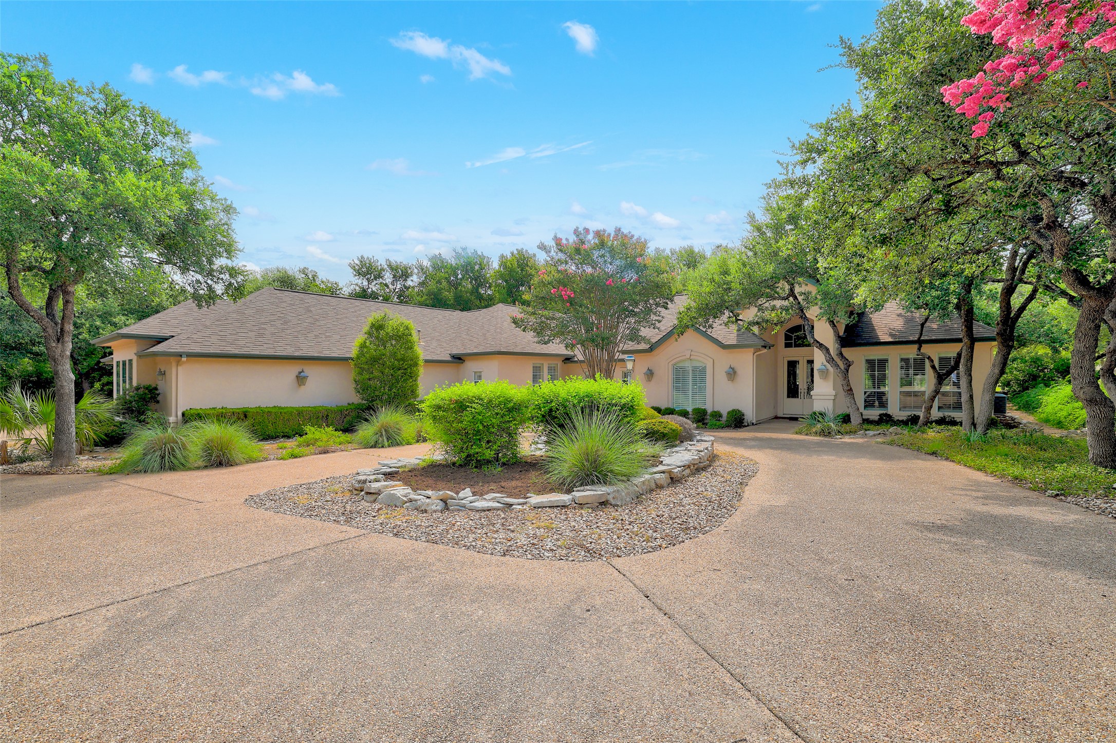 33 Meadows End, Georgetown, TX 78628 — photo 2