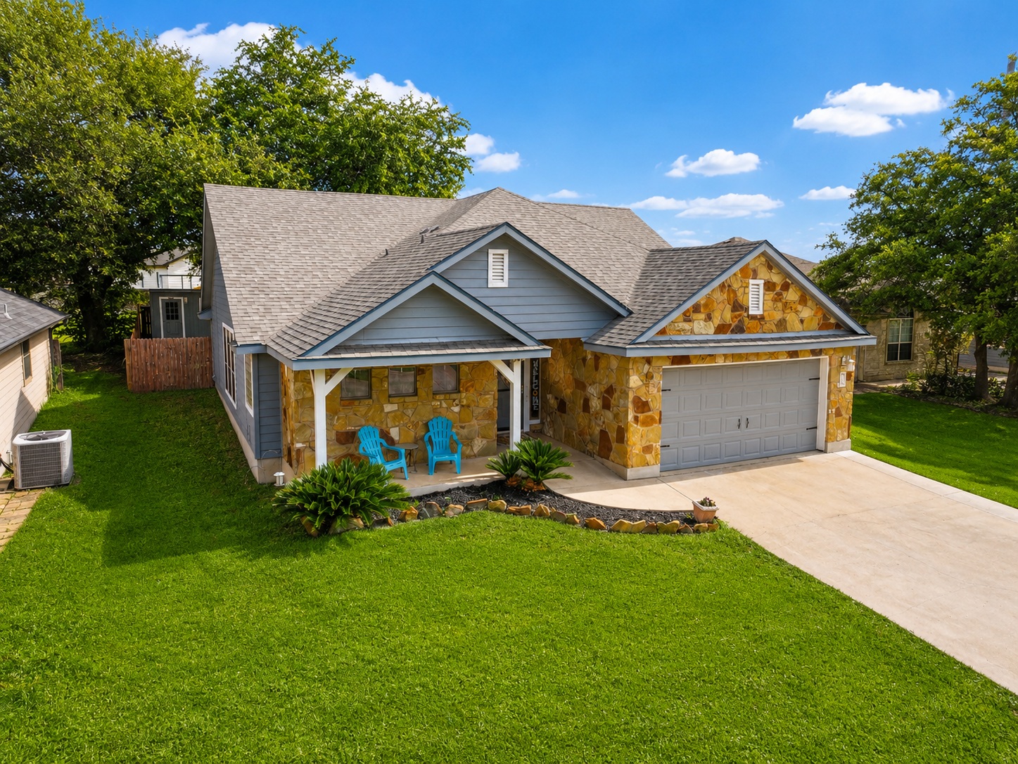 208 Cailin Ct — photo