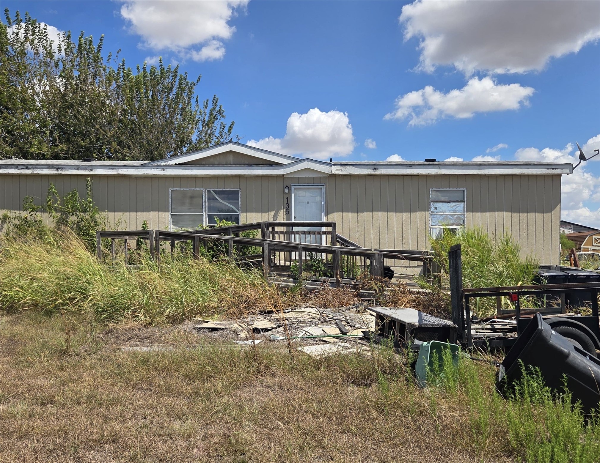 135 Mustang Creek North Loop — photo