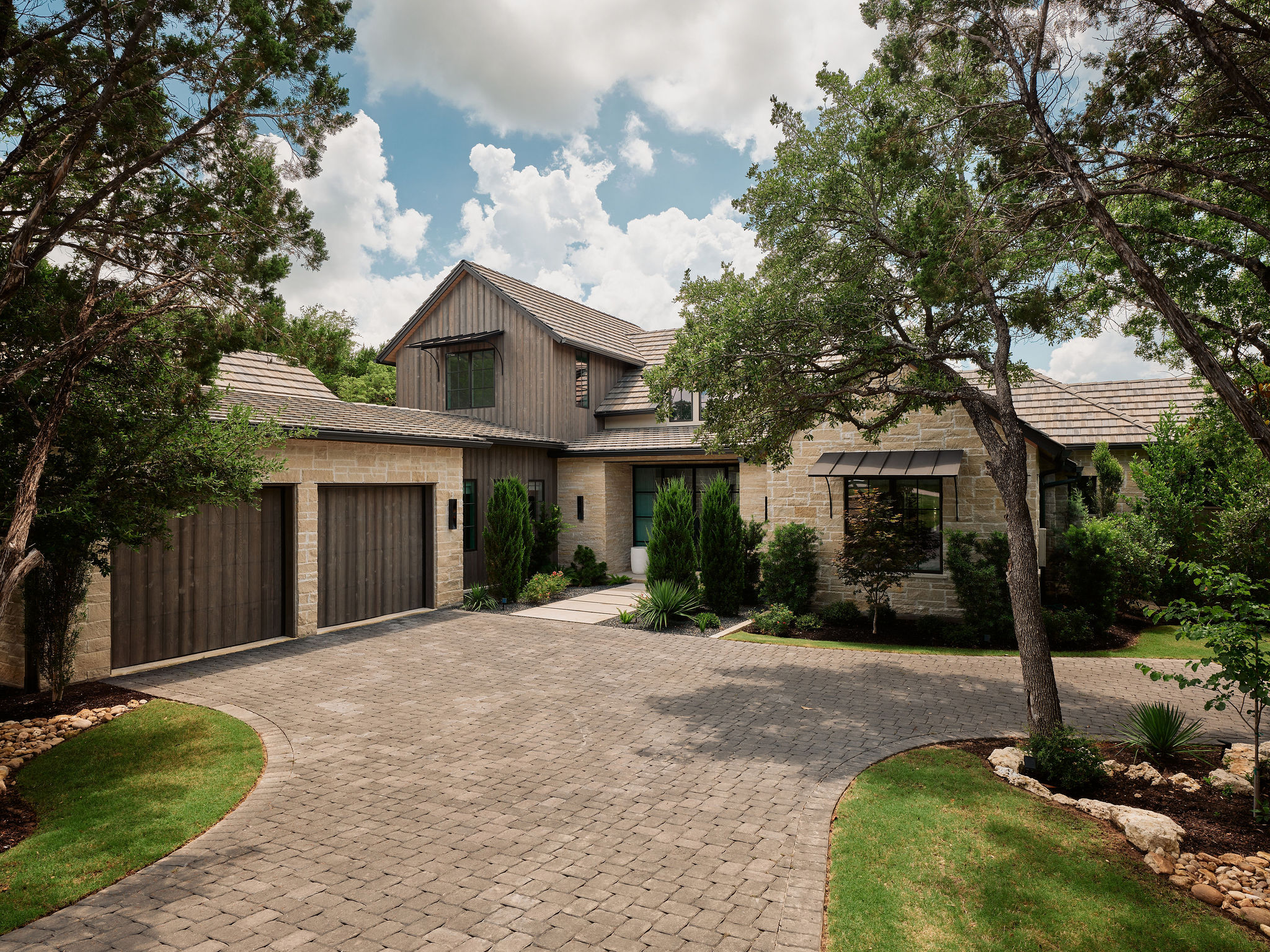4320 Amarra Dr 1 — photo