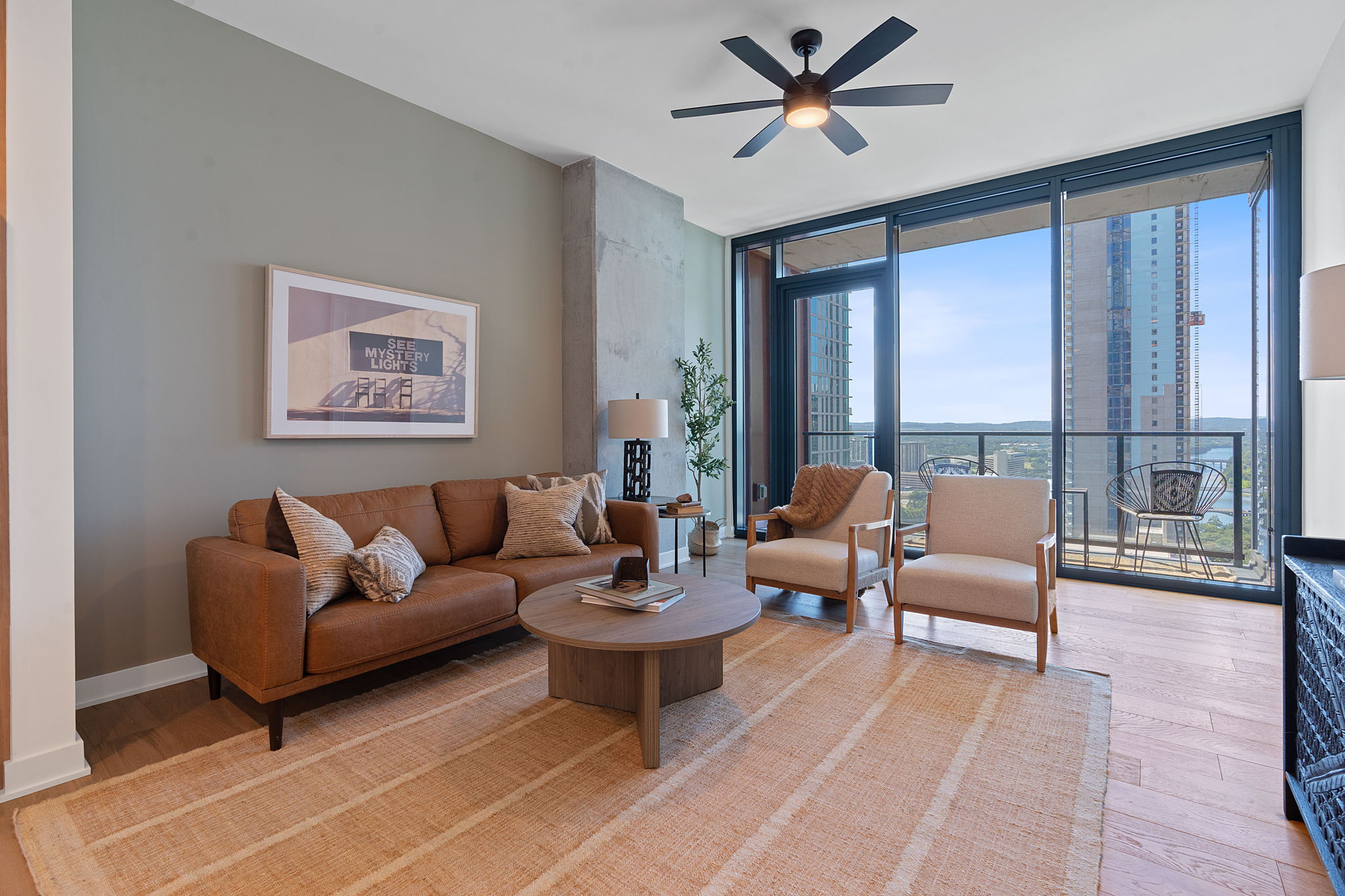 84 East Ave 2610 — photo